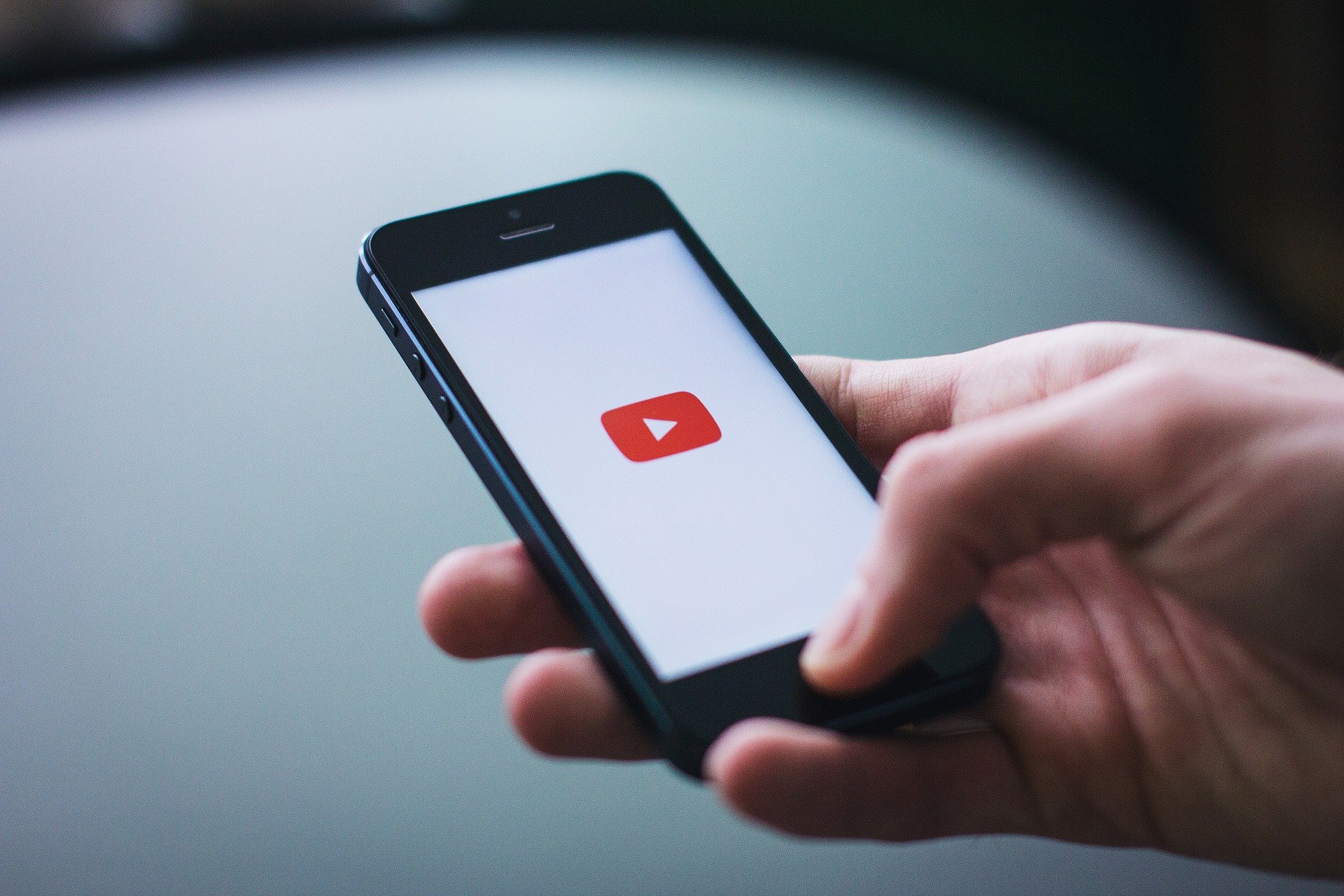 Youtube on maailman suosituin videoalusta. Videoita kulutetaan yhä enemmän mobiililaitteilla.