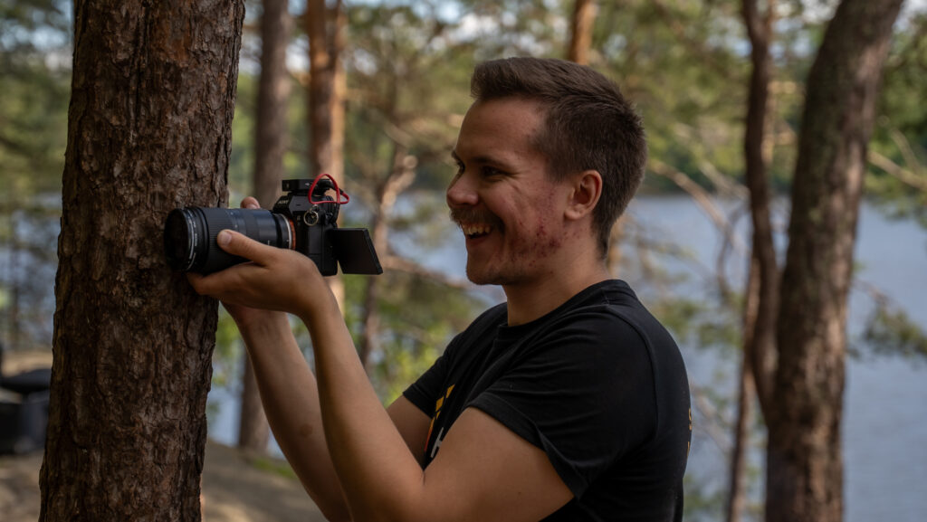 Videotuotanto B2C-yritykselle sujuu mukavasti, vaivattomasti ja tehokkaasi Heimon kanssa.